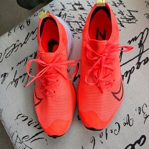 NIKE Air Zoom Tempo FK - Yourh